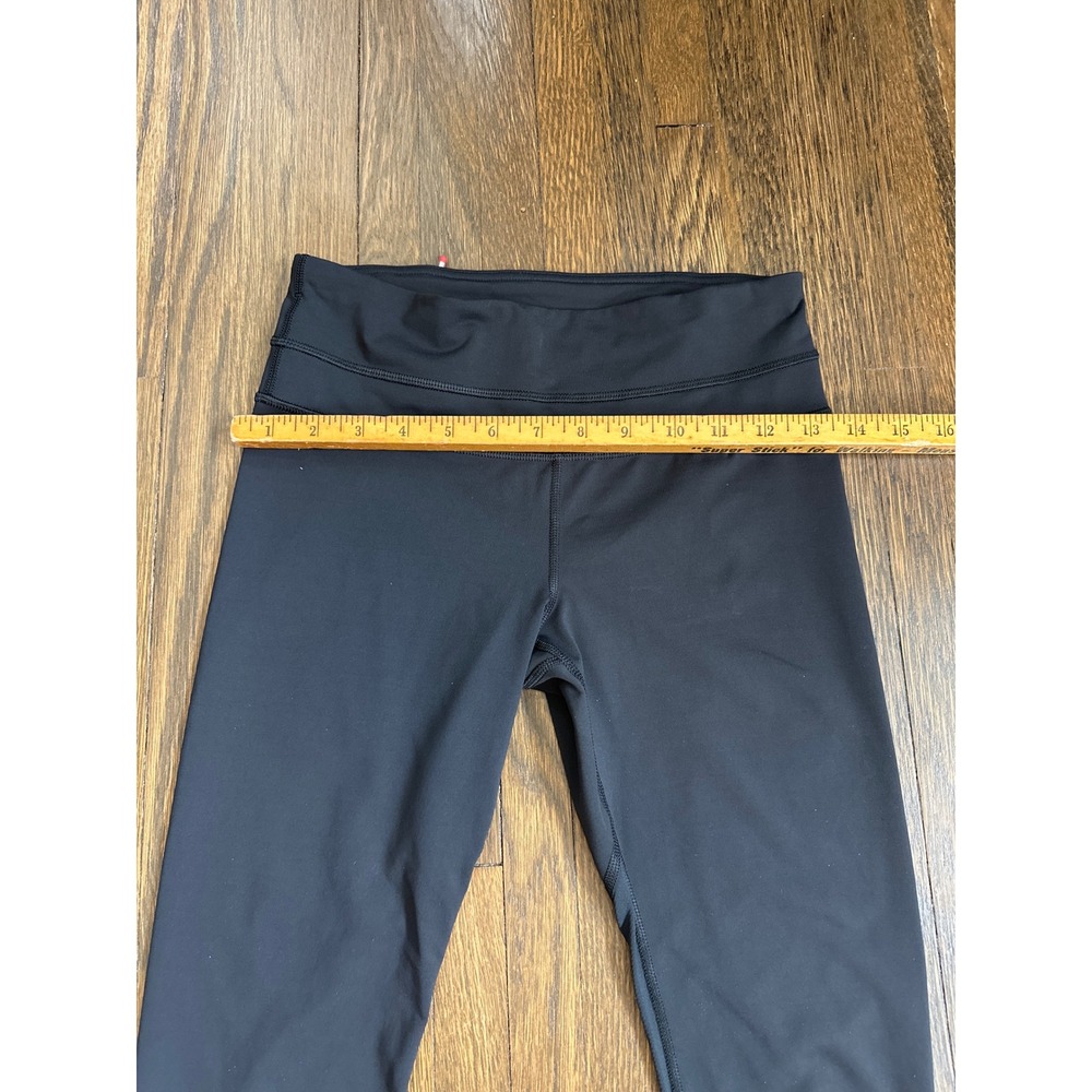 Lululemon Run Inspire Crop II Black Leggings Mesh Panels Size 4 Capris(2) - Picture 3 of 6